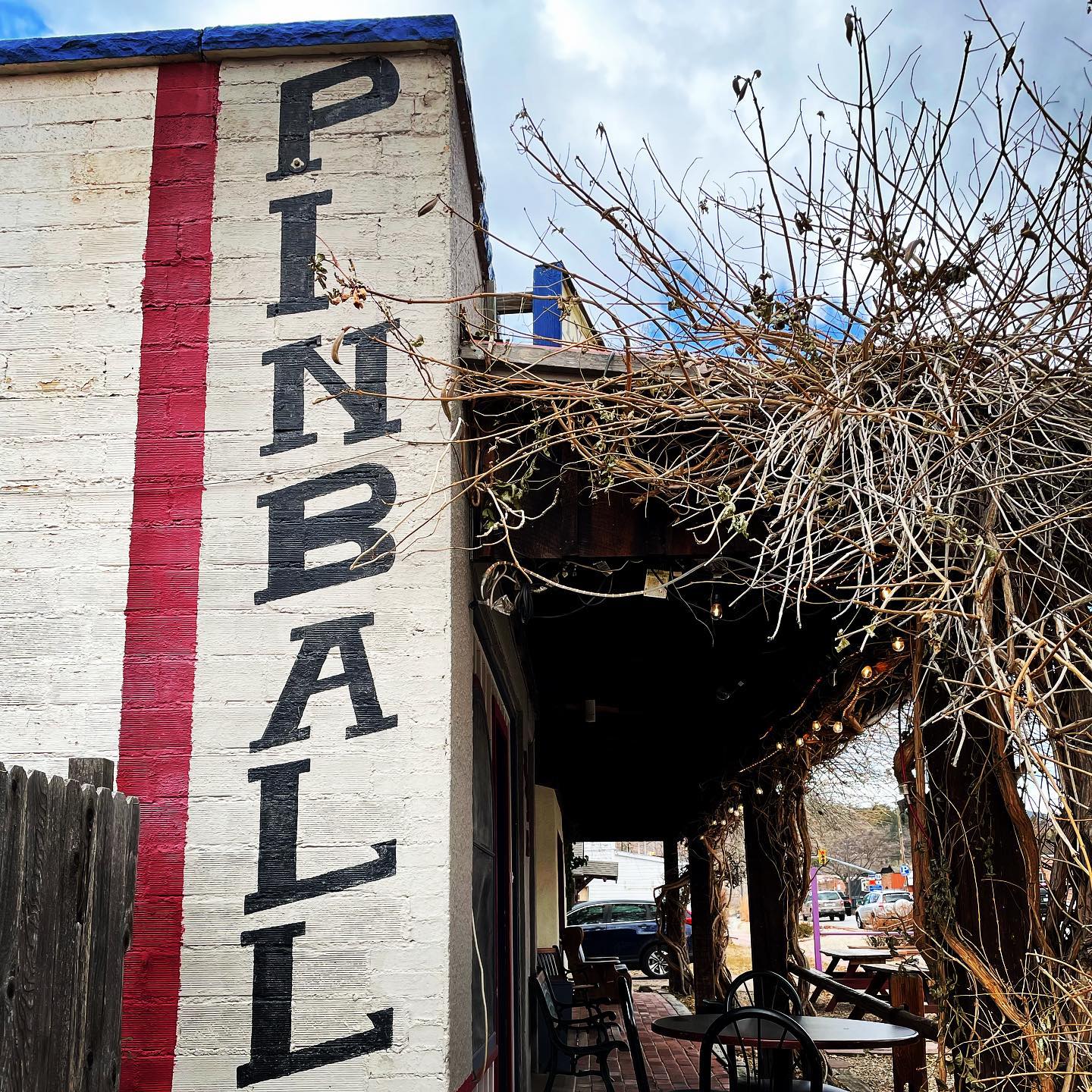 Lyons Classic Pinball open on Christmas?!